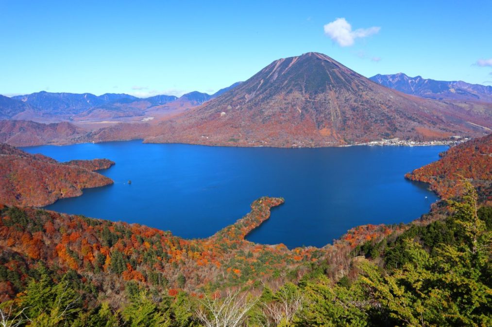 日光開山の父、勝道上人の足跡を巡る。歴史と絶景に出会う旅へ